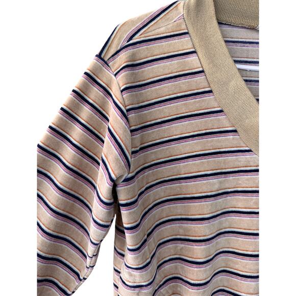 Vintage Levi’s Women's Sz: M Tan V-Neck Stripe Long Sleeve Pullover Sweater - Picture 5 of 12